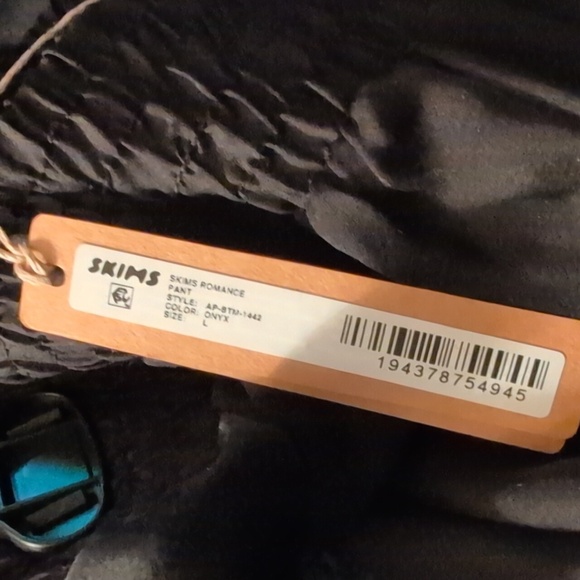 SKIMS Size L Romance Chiffon Smocked Pant Onyx Black Silk Coverup Pants NWT - Picture 5 of 5